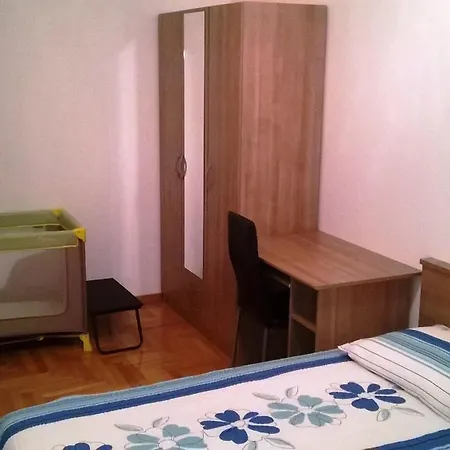 Park Apartment Pula